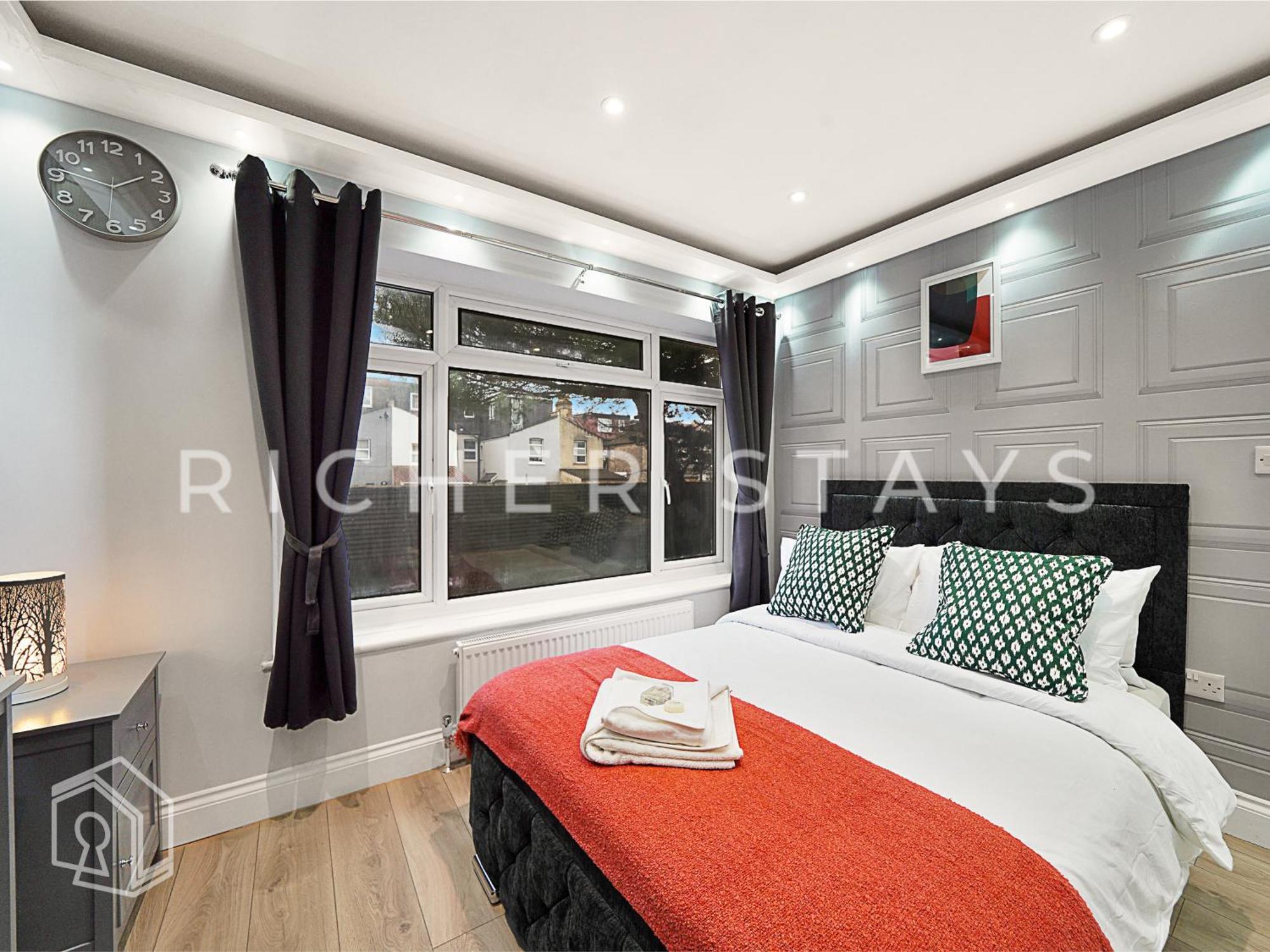Leyton Guest Rooms - Rooms And Amenities Лондон Екстериор снимка