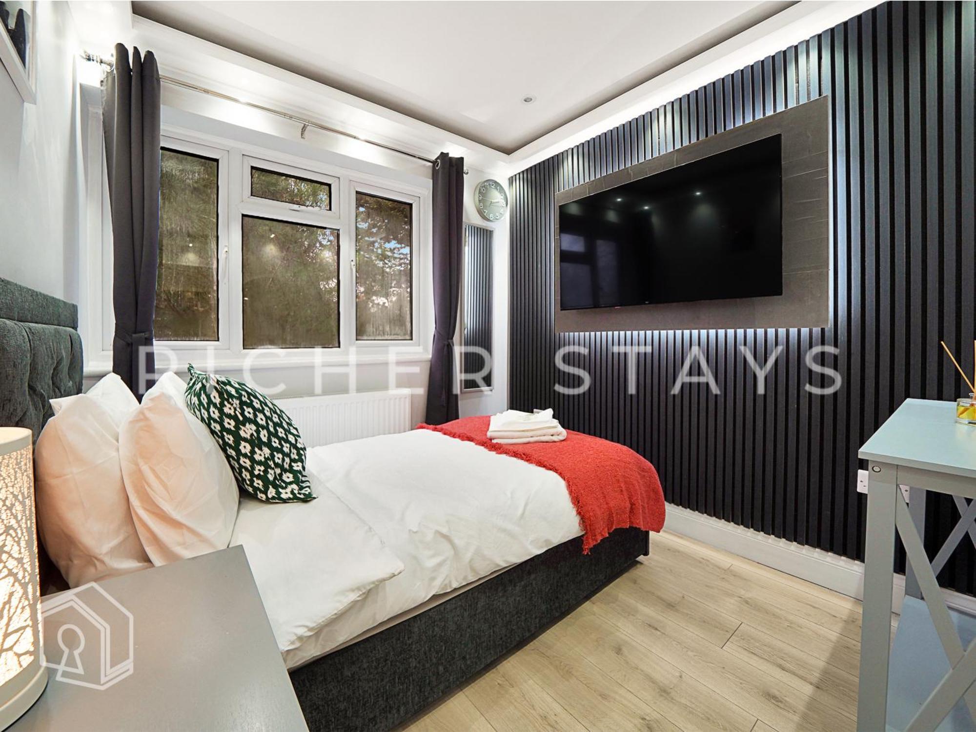 Leyton Guest Rooms - Rooms And Amenities Лондон Екстериор снимка