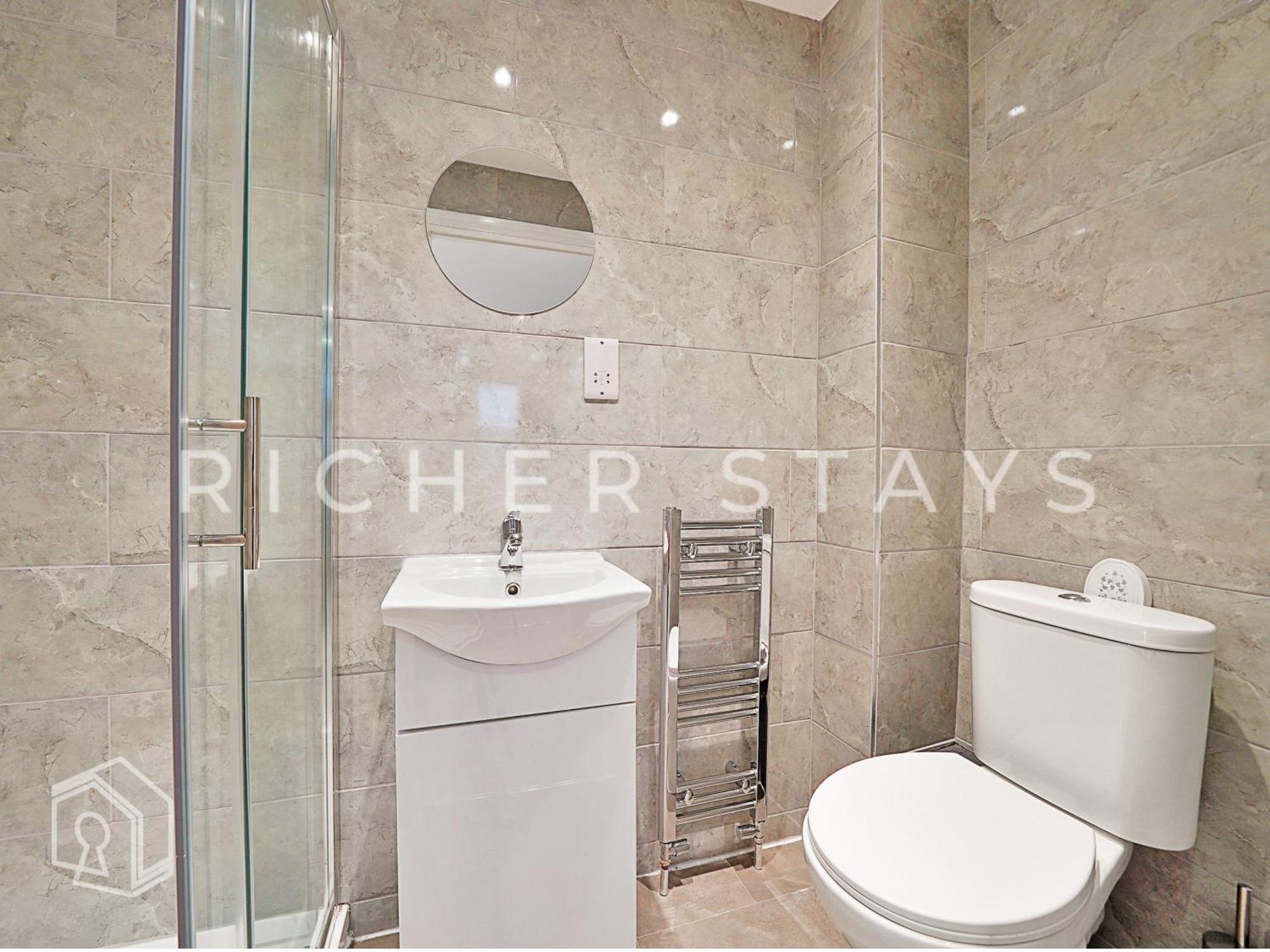 Leyton Guest Rooms - Rooms And Amenities Лондон Екстериор снимка