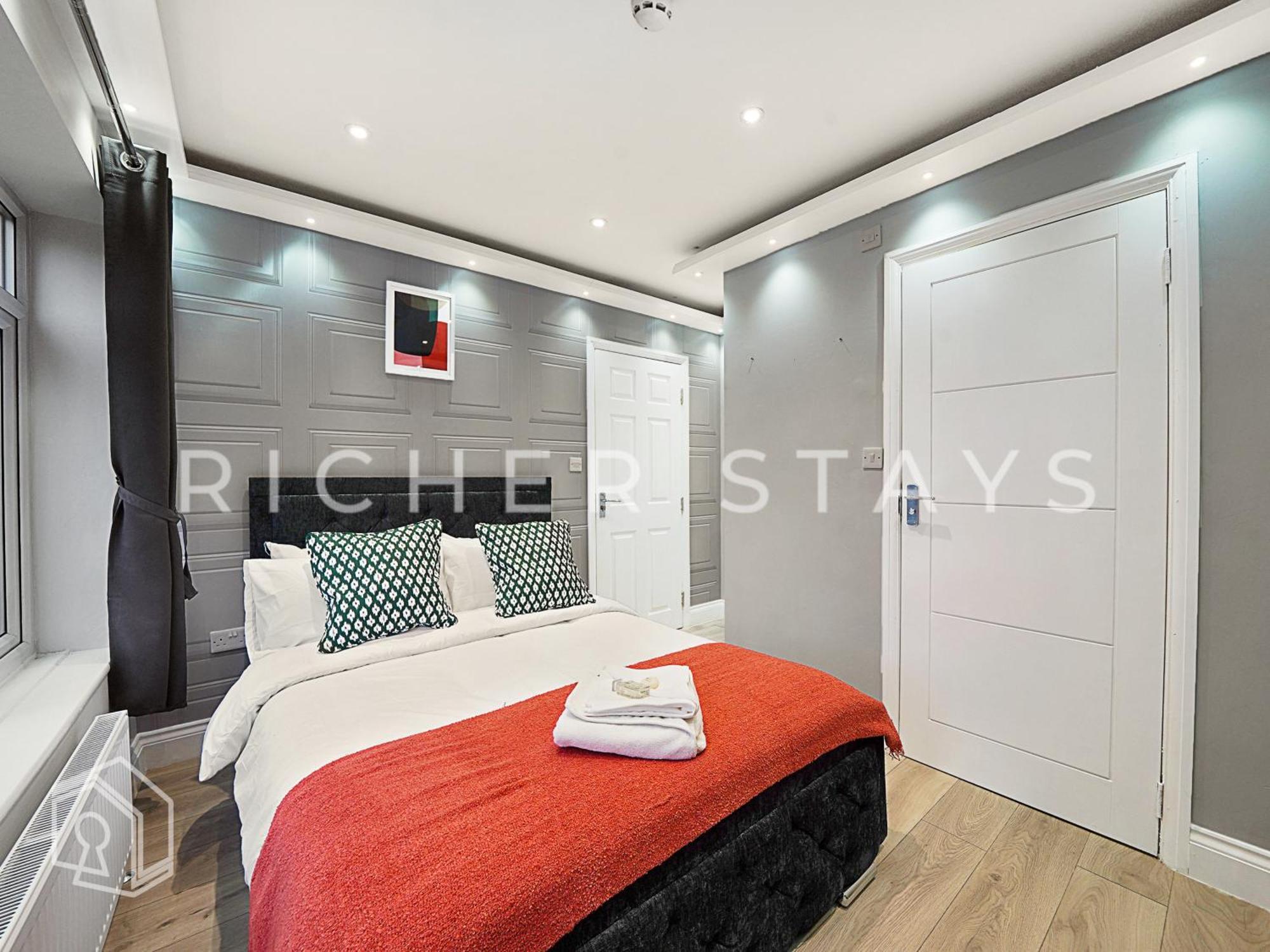Leyton Guest Rooms - Rooms And Amenities Лондон Екстериор снимка