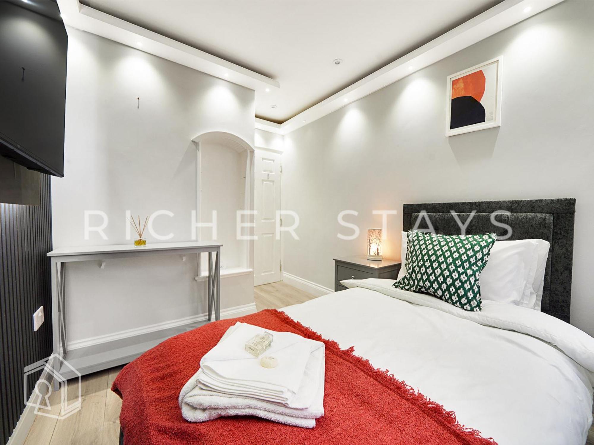 Leyton Guest Rooms - Rooms And Amenities Лондон Екстериор снимка